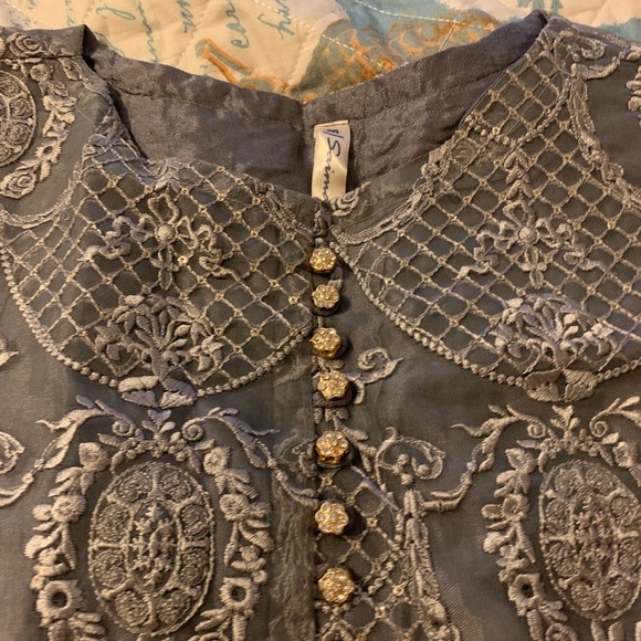 ⛔️SOLD⛔️Fancy Frock kurti - Picture 4 of 5